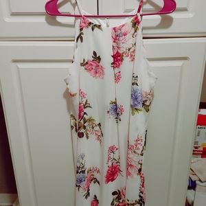 2-- NWOT Junior White Floral Dress - Size L